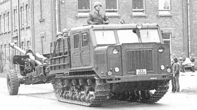 AT-S towing a 130mm M-46 gun in summer 1977