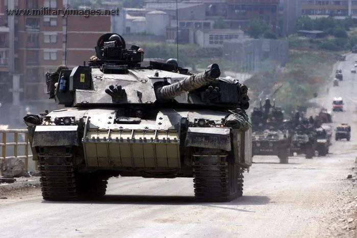 Challenger in Pristina - 1999