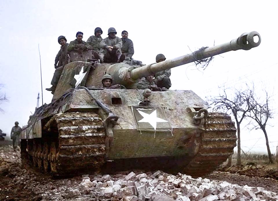 Coloured Panzer VI Tiger II - Königstiger