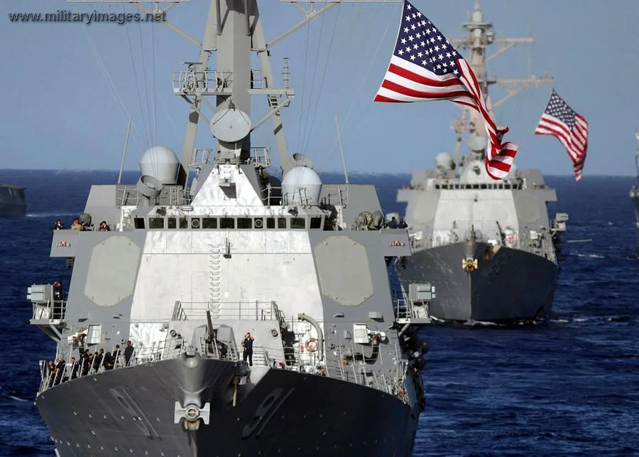 Destroyer Formation