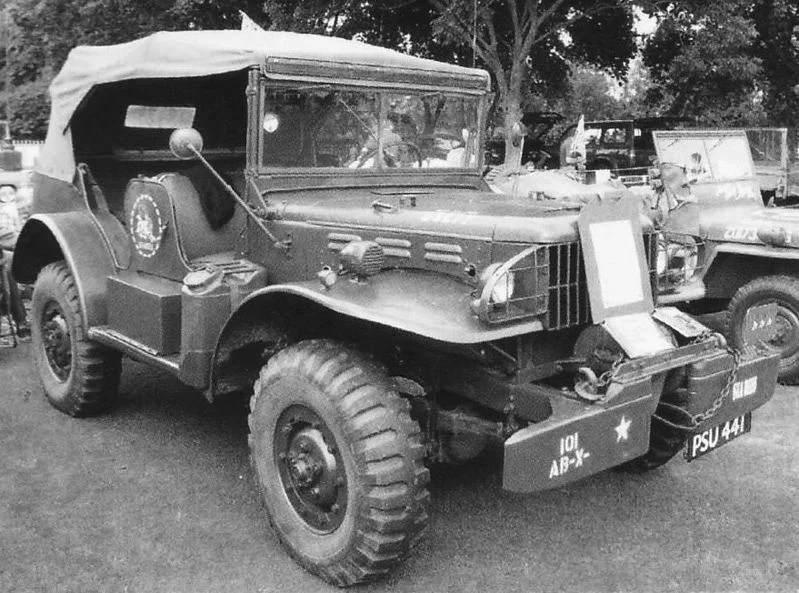 Dodge 4x4 utility truck