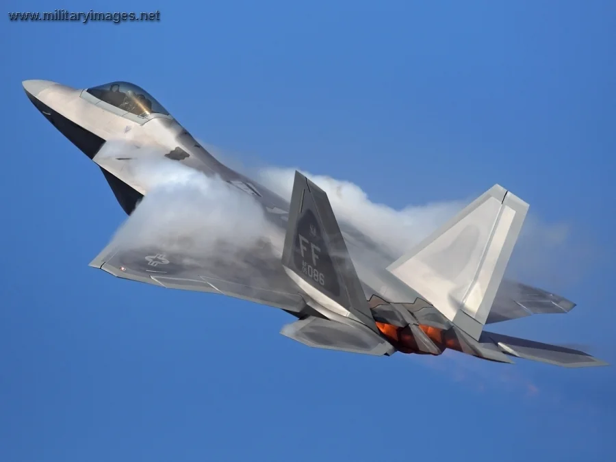 F-22_Raptor_31