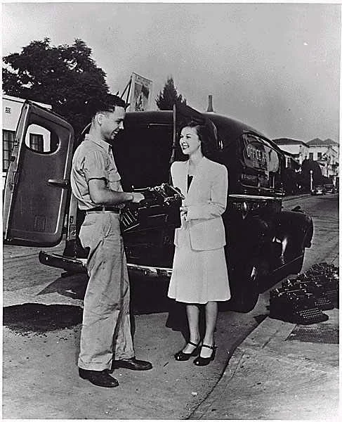 Female Volunteer