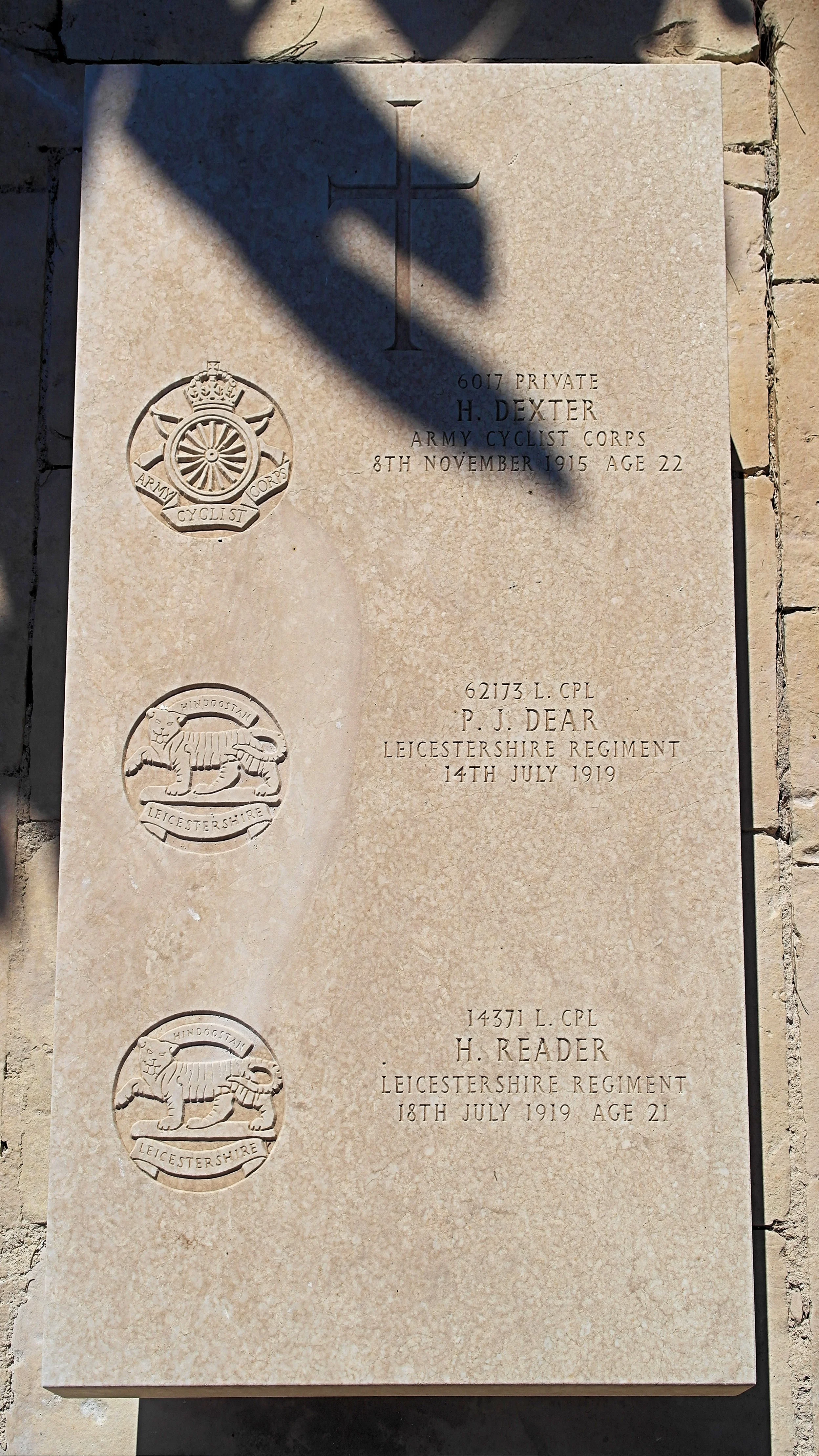 Harry DEXTER,  Percy J DEAR,  Harry READER