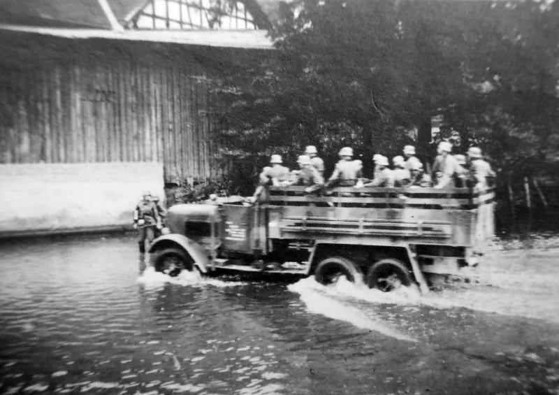 Henschel_33