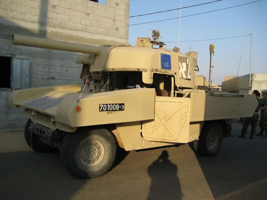 idf hummer with dummy tank body