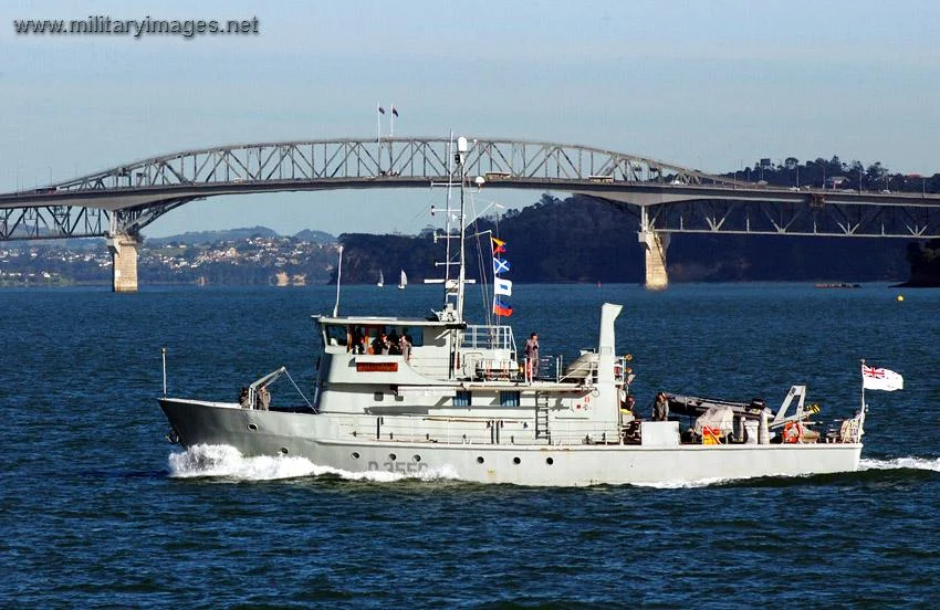 Inshore patrol craft HMNZS Hinau