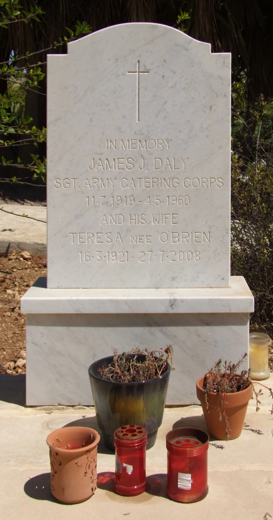 James J DALY,  Teresa DALY