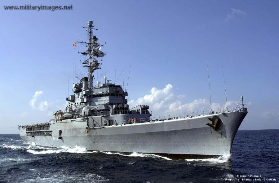 Jeanne d'Arc (R 97) - Helicopter carrier