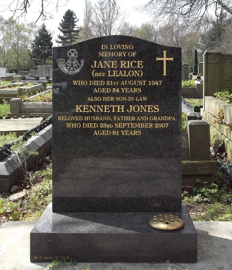 Kenneth JONES