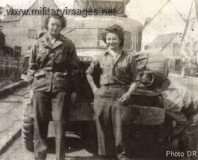 Les Rochambelles