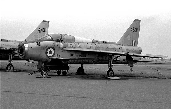 Lightning T-5