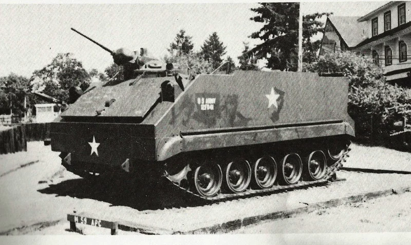 M113