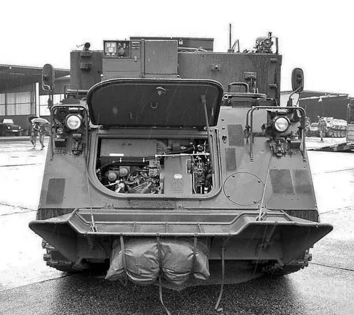M577 Command Post