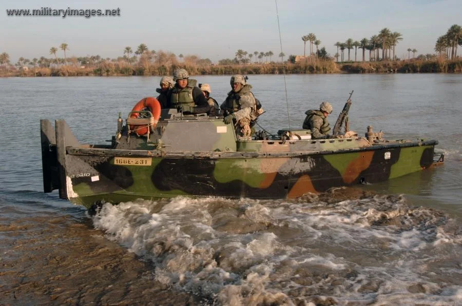 MK2 combat support boat