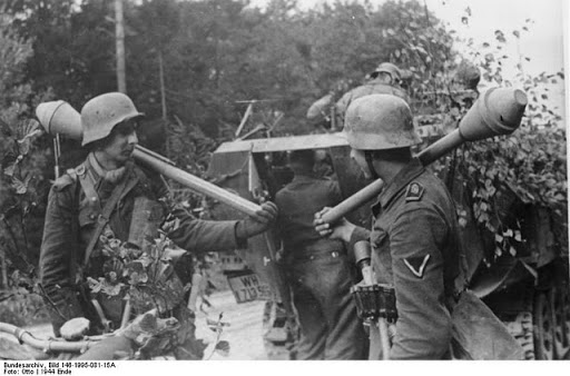 Panzergrenadier-Division_Gro_deutschland