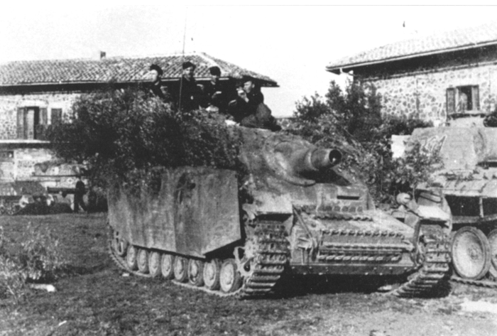 Panzertruppen-of-fallschirmjger-panzer-division-hermann-gring-2_8321770890_o