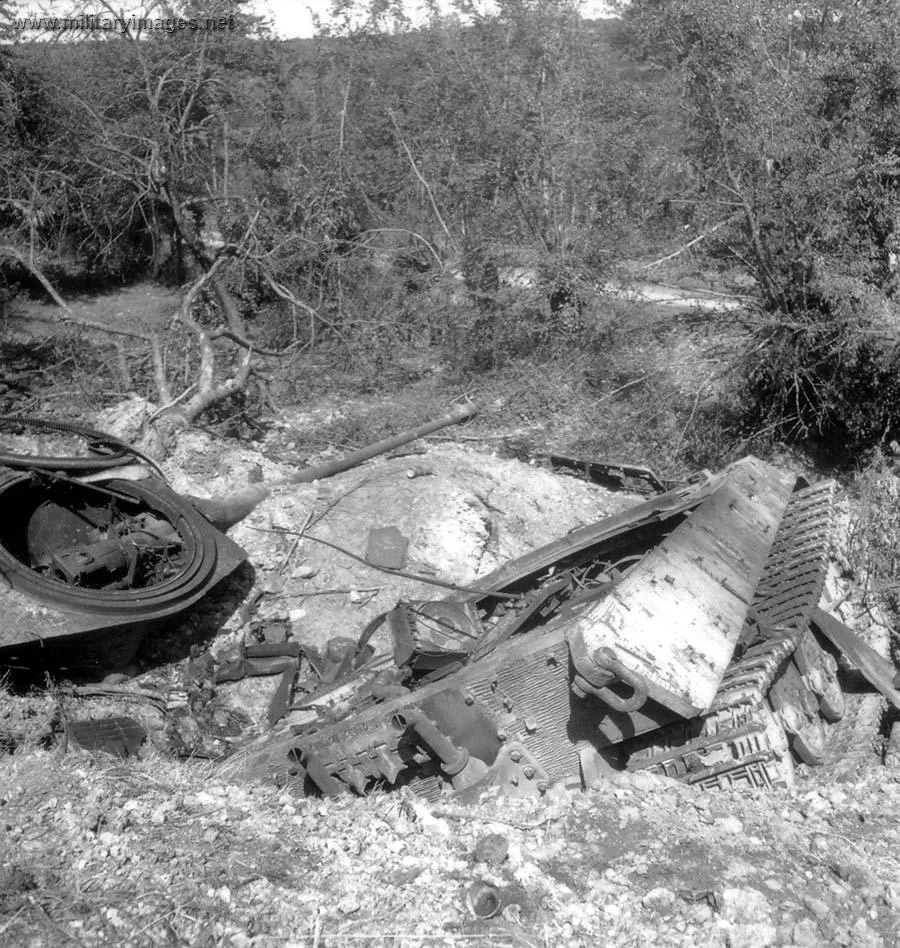 Pz Kpfw VI Ausf B - Tiger II