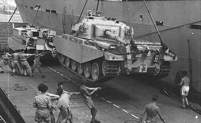 qohussarsvehicle1960b-1