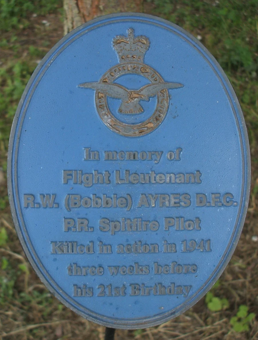 Robert William (Bobbie) AYRES