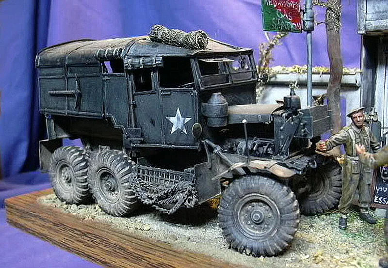 russ10012
