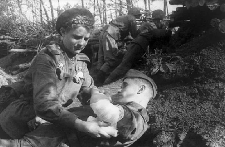 soldiers in action