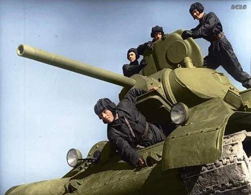 Soviet Army WWII In colour