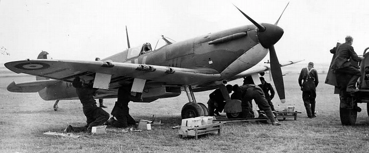 Spit-19sqn-sep40