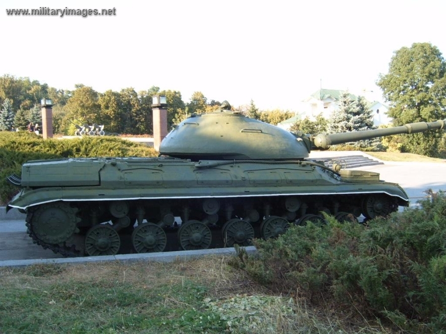 T-10M Stalin