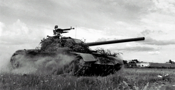 T-54 at Parolannummi