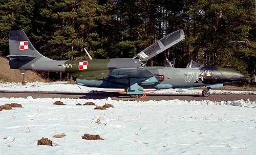 Ts-11  Iskra