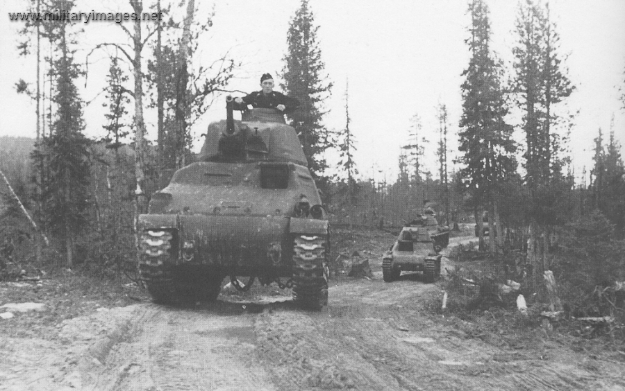 Usual platoon configuration of Panzer-Abteilung 211