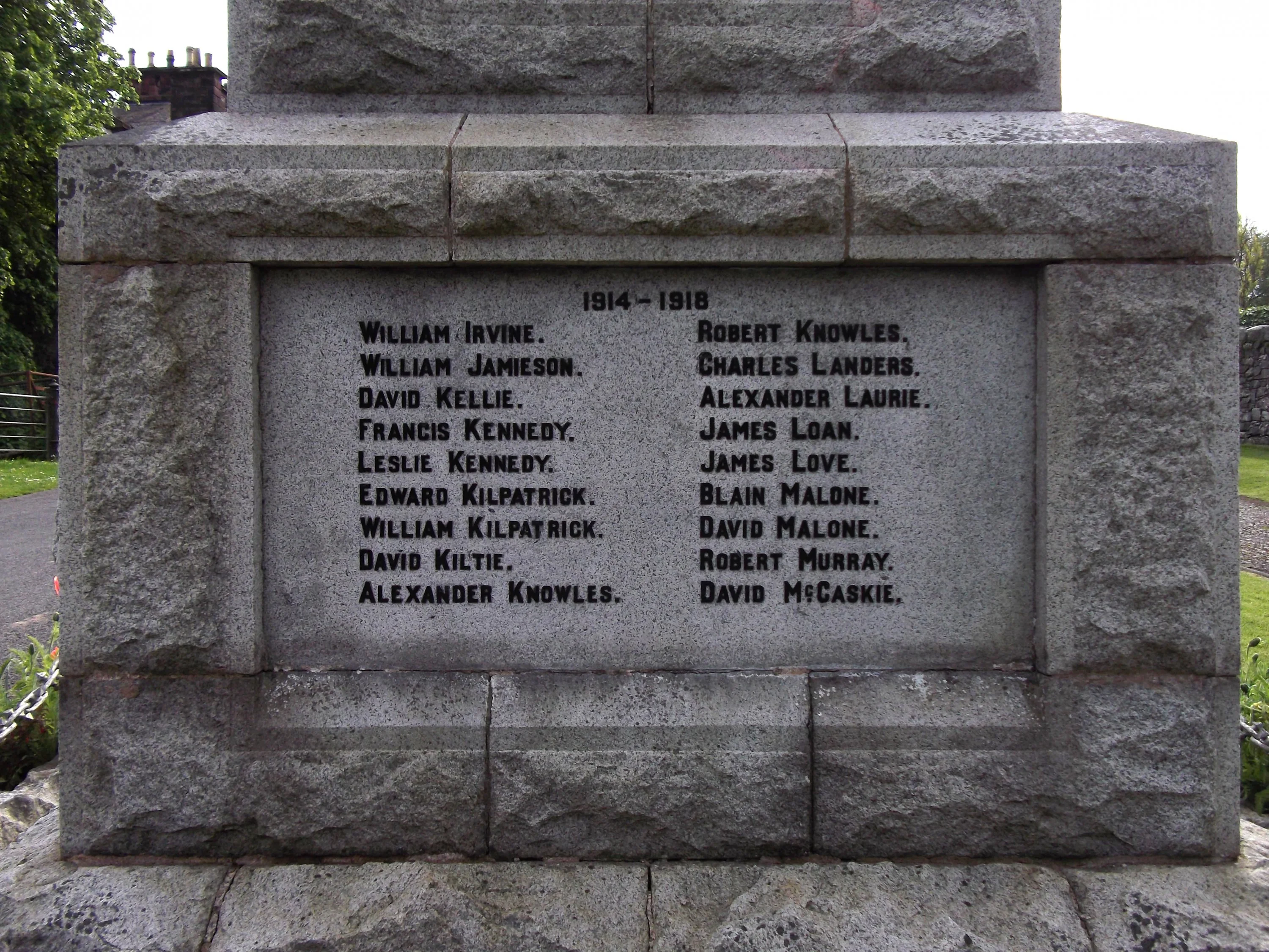 WIGTOWN CENOTAPH  (4)