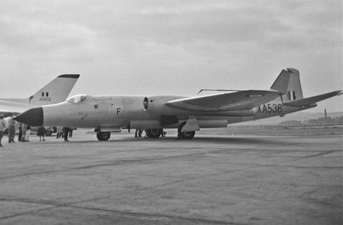 XA536 Canberra