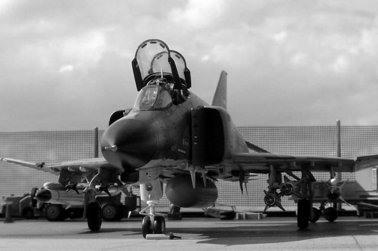 f_14_port_nose.jpg