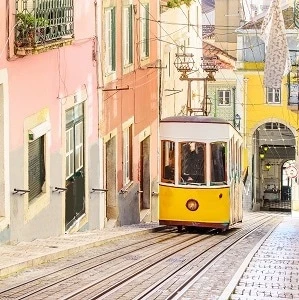 www.goldenvisas.com